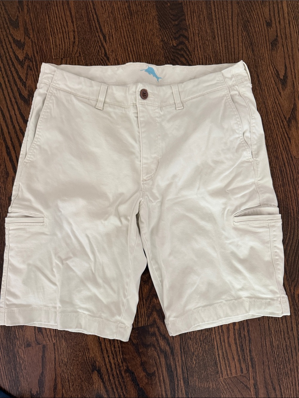 Tommy Bahama Men's Ivory Cargo Shorts